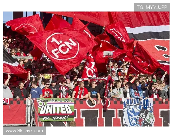 莱默尔脚后跟破门先拔头筹，拜仁客场掌控全局